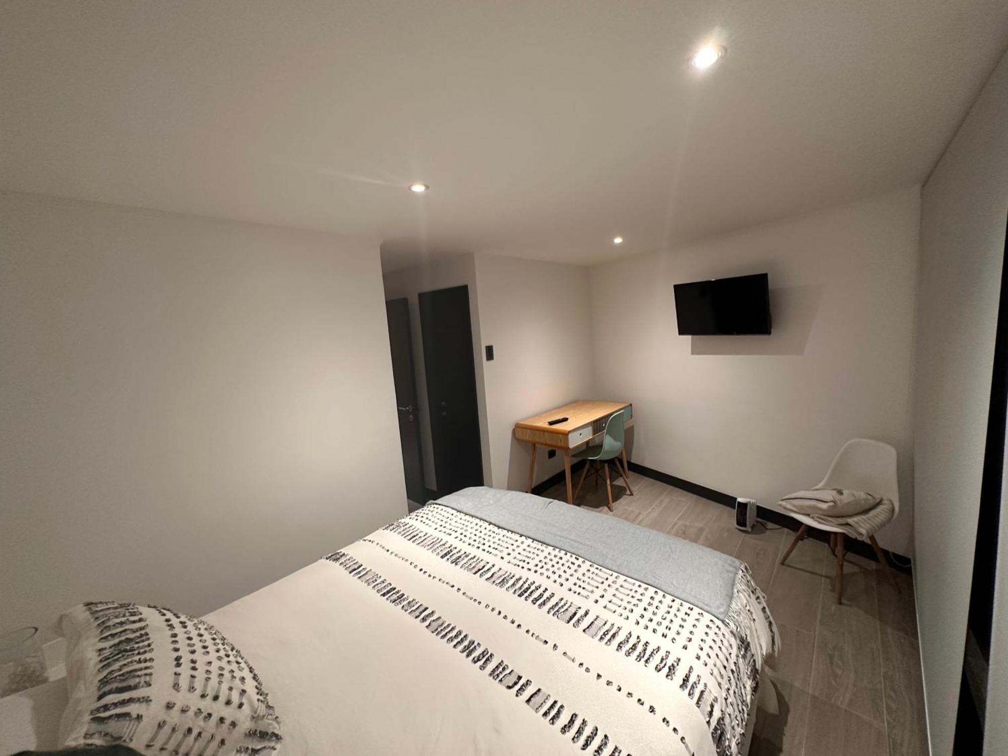 Apartamento Duplex Vintage En Providencia - 90 M2 *